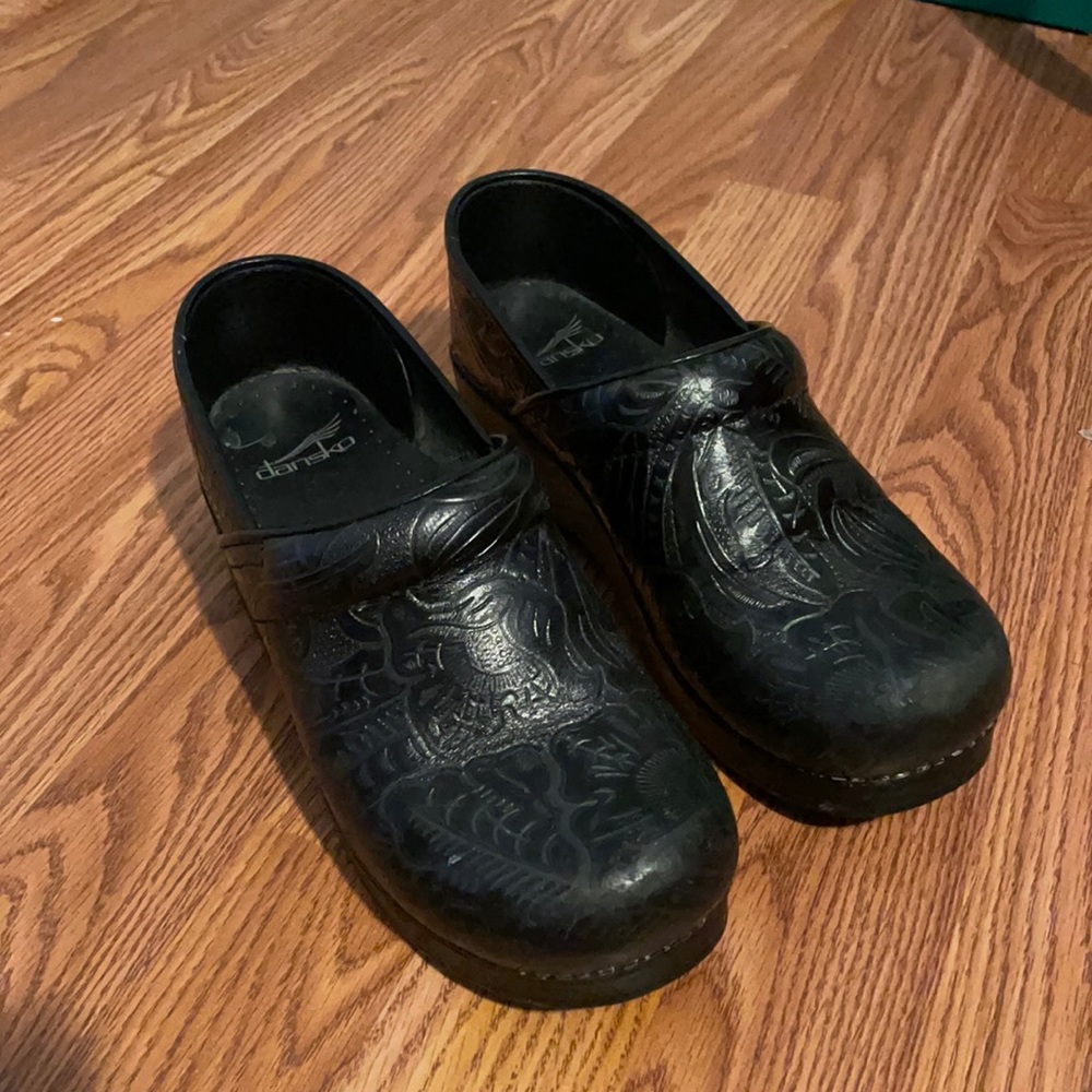 Dansko black clogs size 38